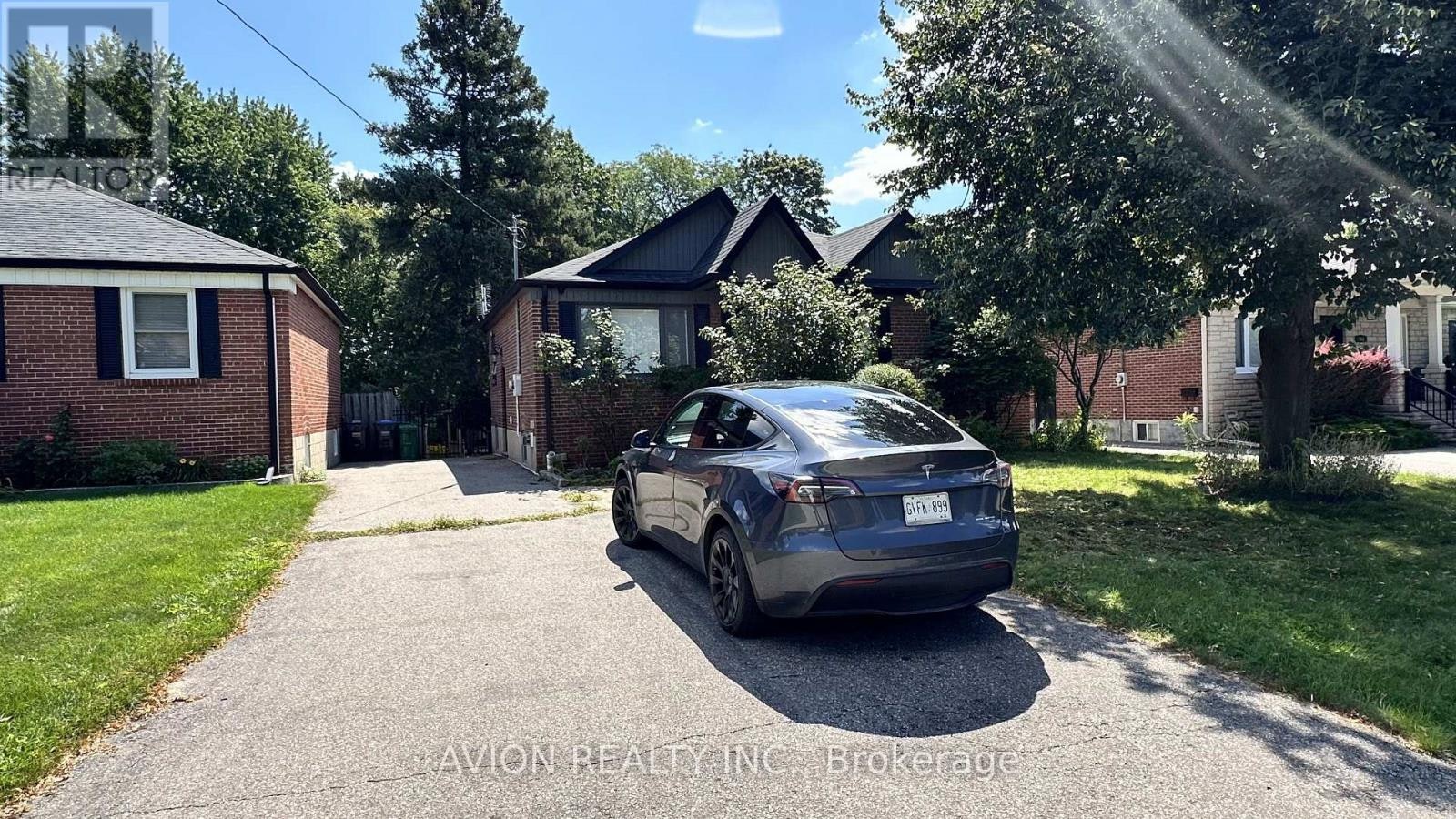 BSMT-570 Exbury Crescent, Mississauga, ON, L5G 2P4 - 4