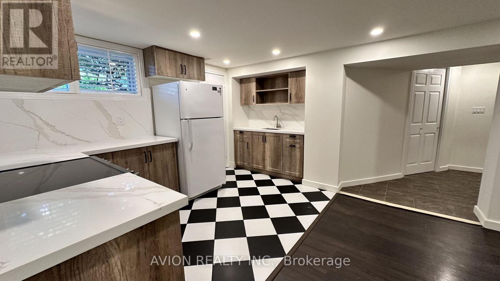 BSMT-570 Exbury Crescent, Mississauga, ON, L5G 2P4 - 6