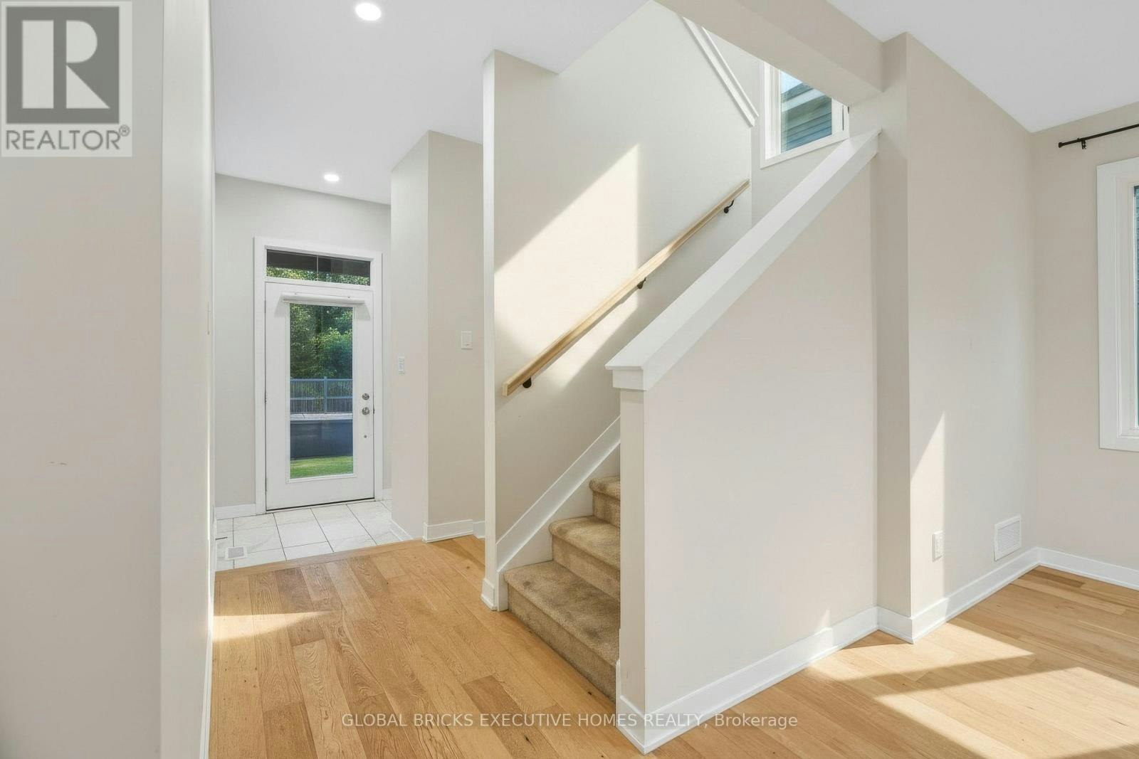 509 Marcato Lane, Ottawa, ON, K1W 0S5 - 10