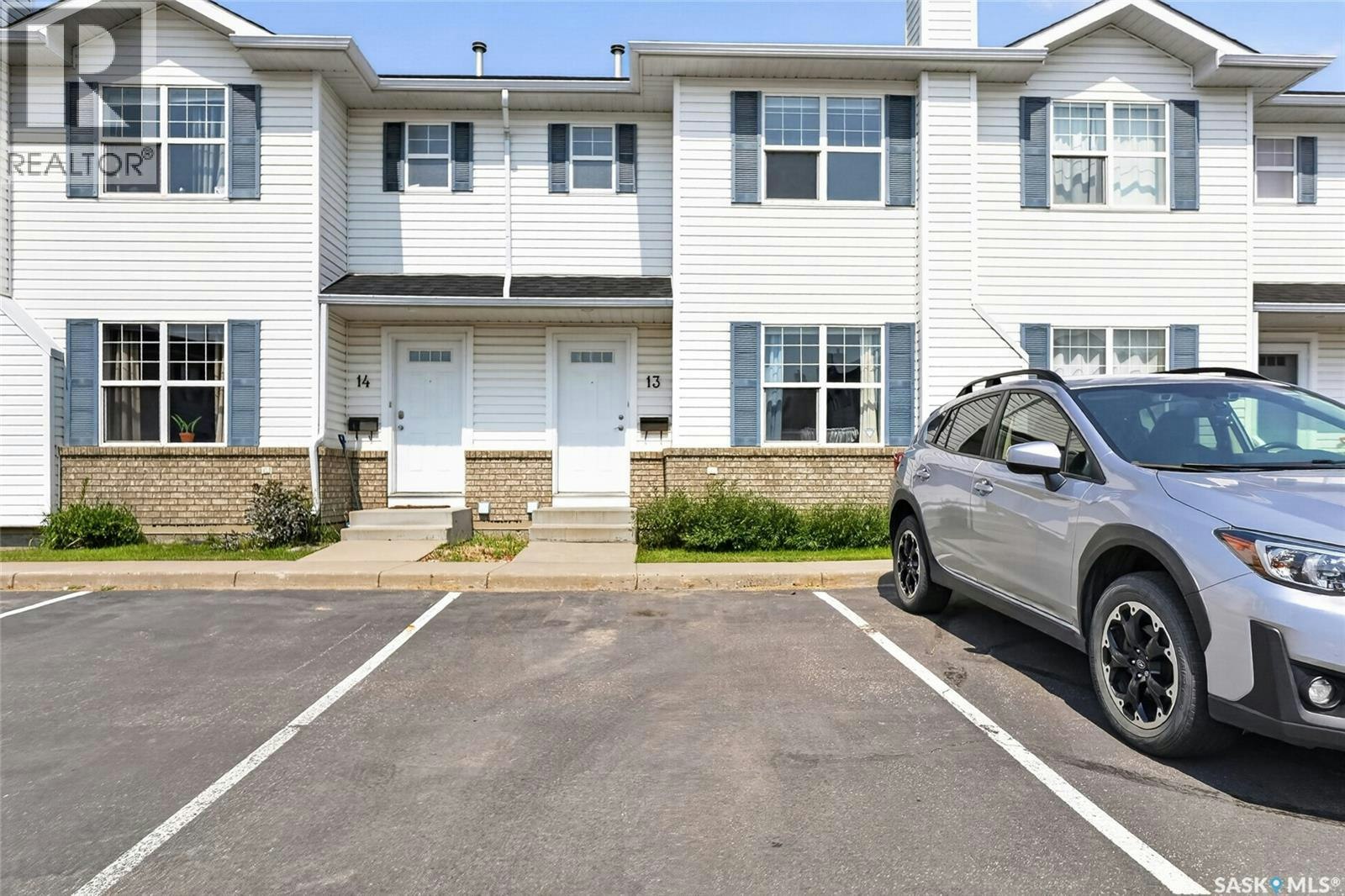 13-102 Pawlychenko Lane, Saskatoon, SK, S7V 1G9