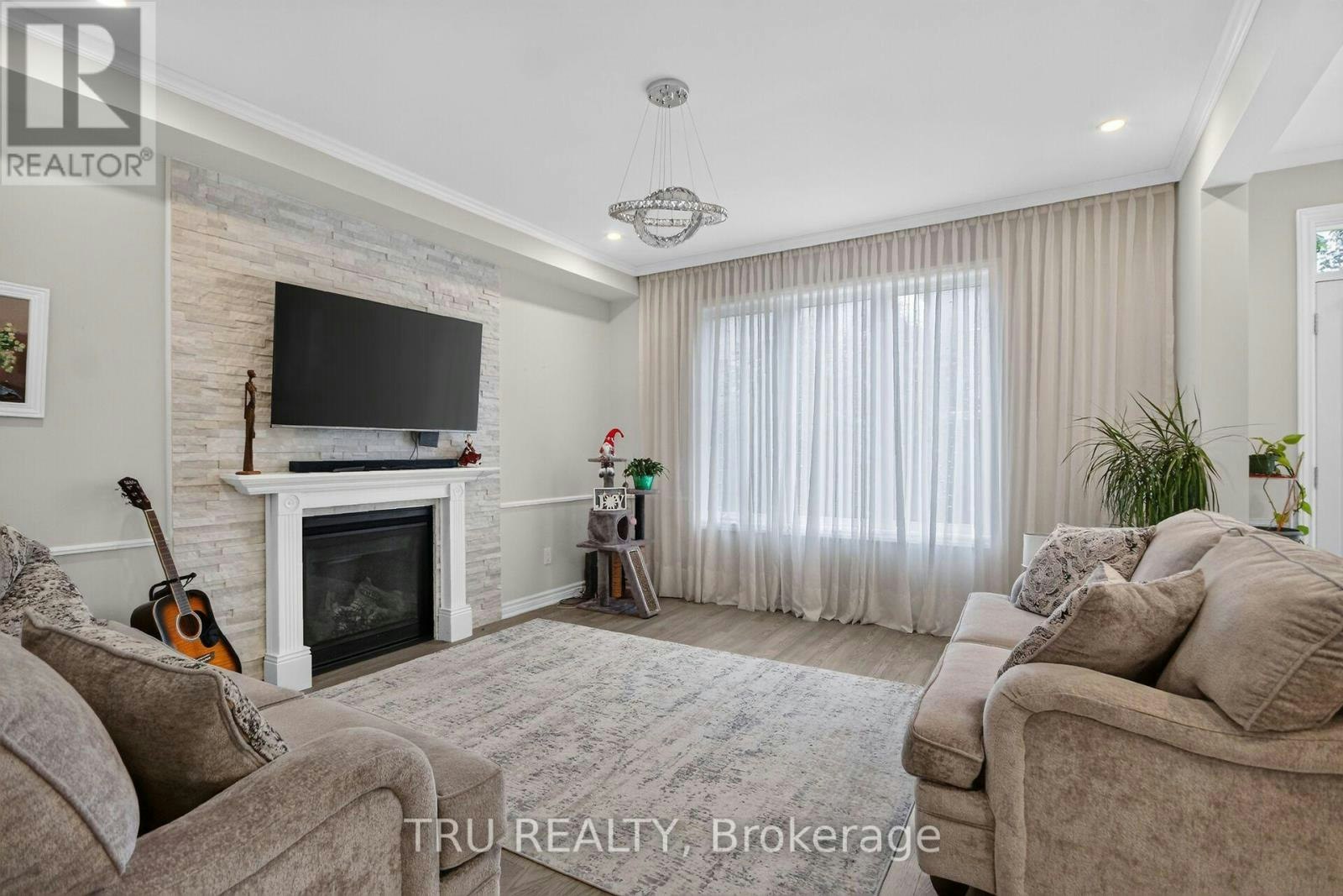 641 Parade Drive, Ottawa, ON, K2S 0X8 - 8