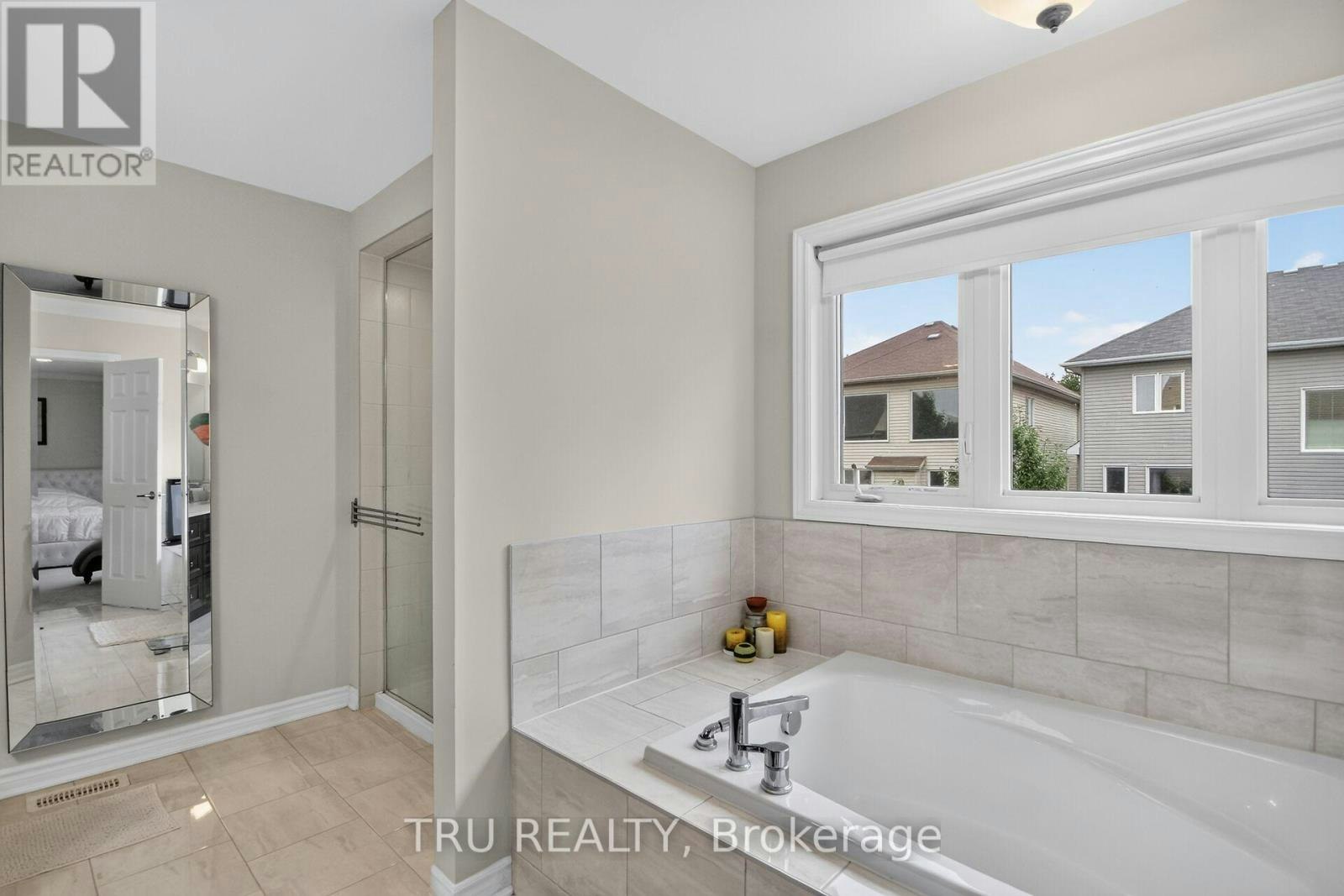 641 Parade Drive, Ottawa, ON, K2S 0X8 - 27
