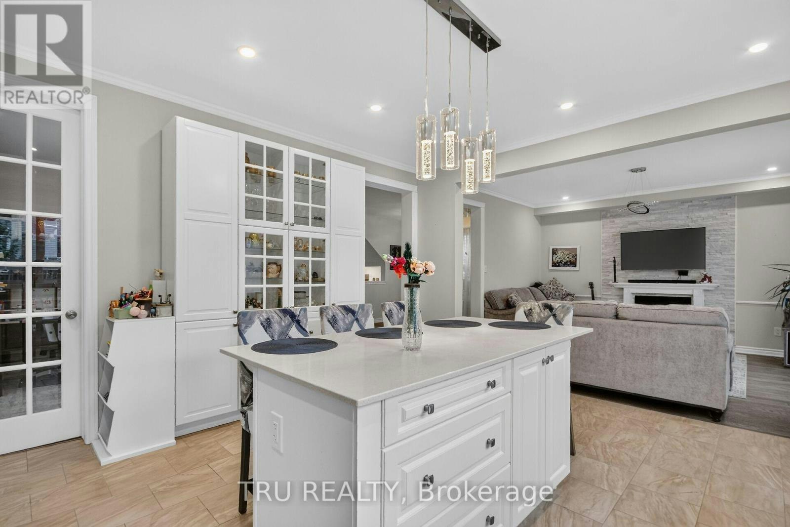 641 Parade Drive, Ottawa, ON, K2S 0X8 - 14