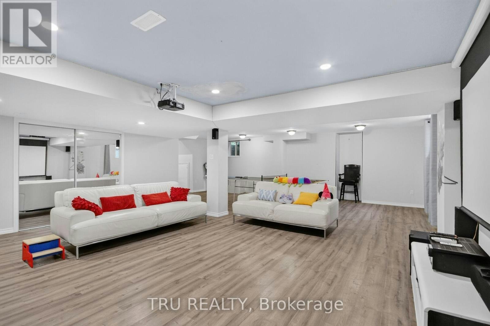 641 Parade Drive, Ottawa, ON, K2S 0X8 - 45