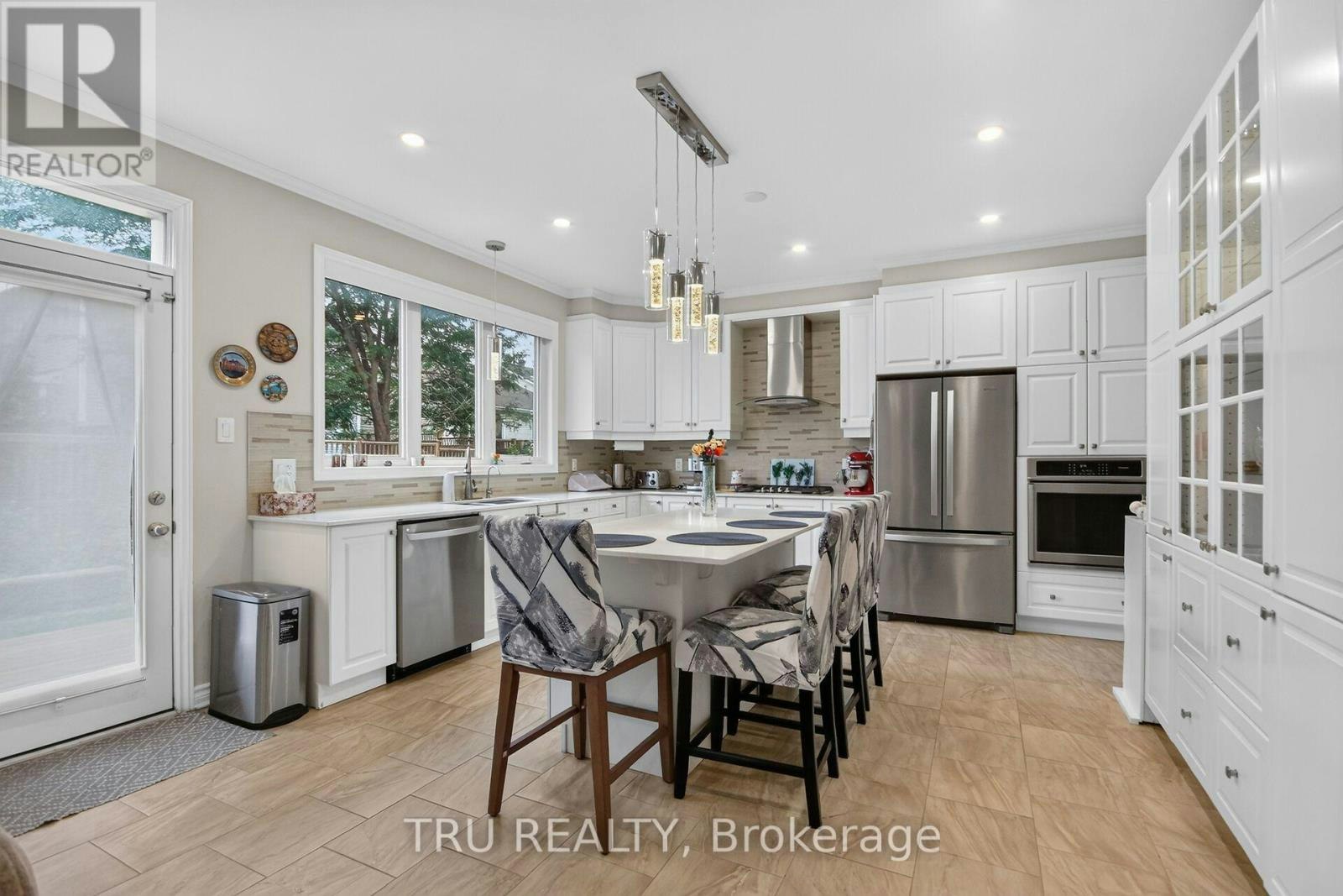 641 Parade Drive, Ottawa, ON, K2S 0X8 - 11