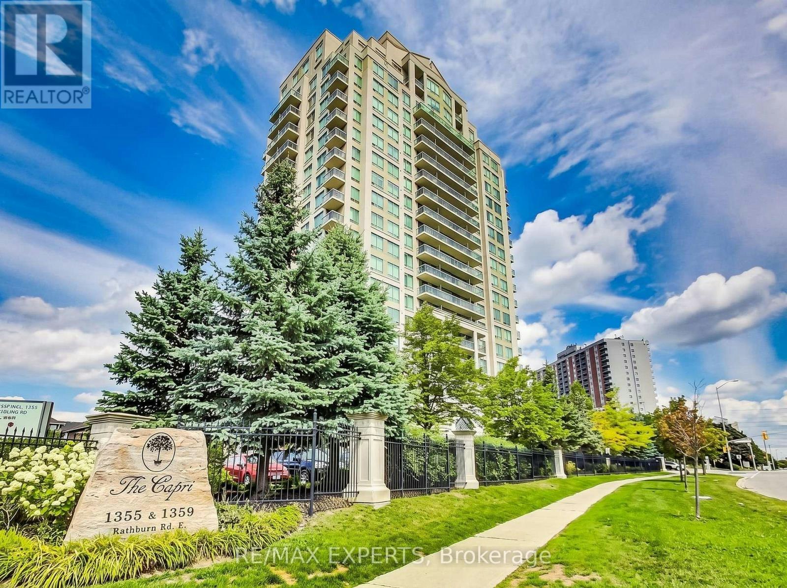 209-1359 Rathburn Road, Mississauga, ON, L4W 5P7