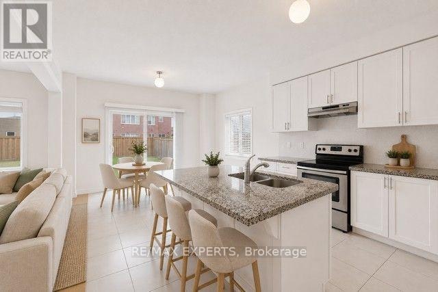 1554 Emberton Way, Innisfil, ON, L9S 0L6 - 8