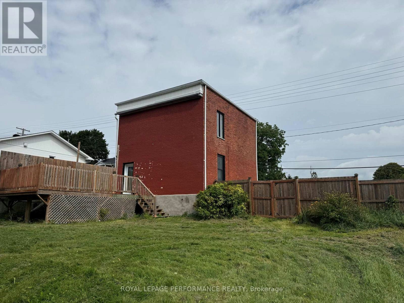 218 Main Street E, Hawkesbury, ON, K0B 1R0 - 2