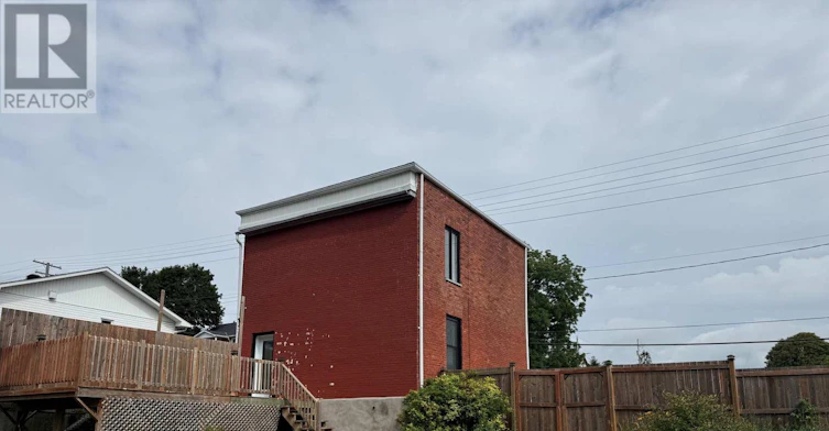 218 Main Street E, Hawkesbury, ON, K0B 1R0 - 2
