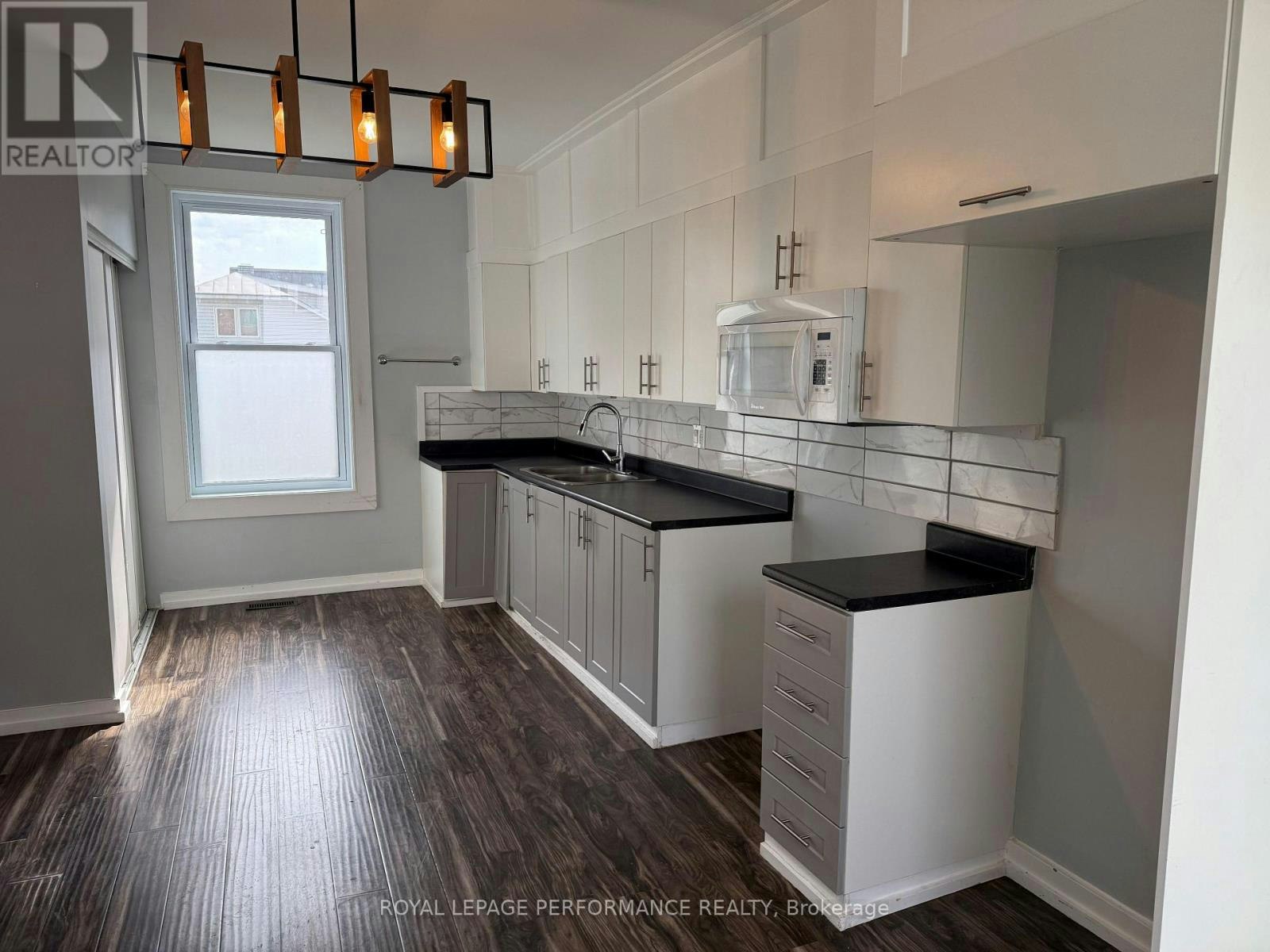 218 Main Street E, Hawkesbury, ON, K0B 1R0 - 6