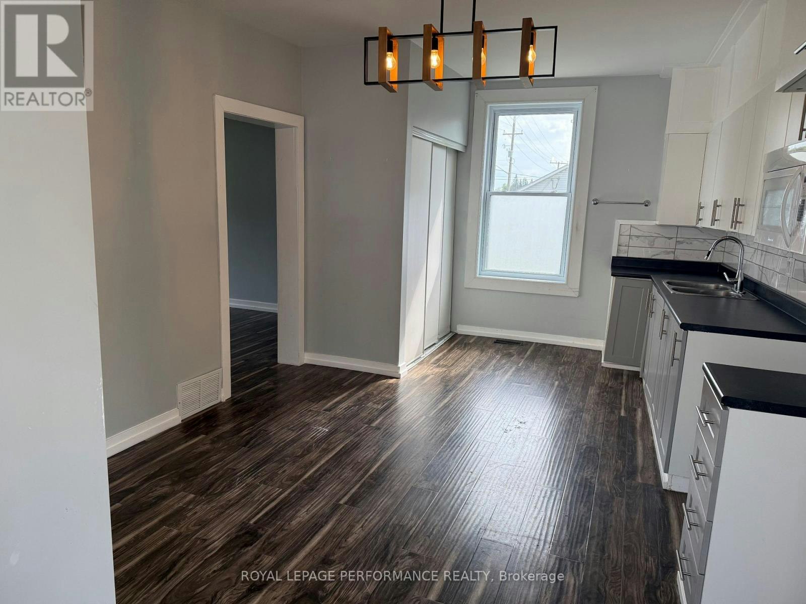 218 Main Street E, Hawkesbury, ON, K0B 1R0 - 5