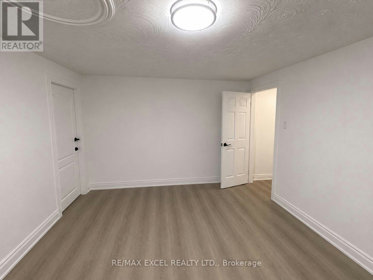 BSMT-3882 Midhurst Lane, Mississauga, ON, L4Z 1C7 - 2