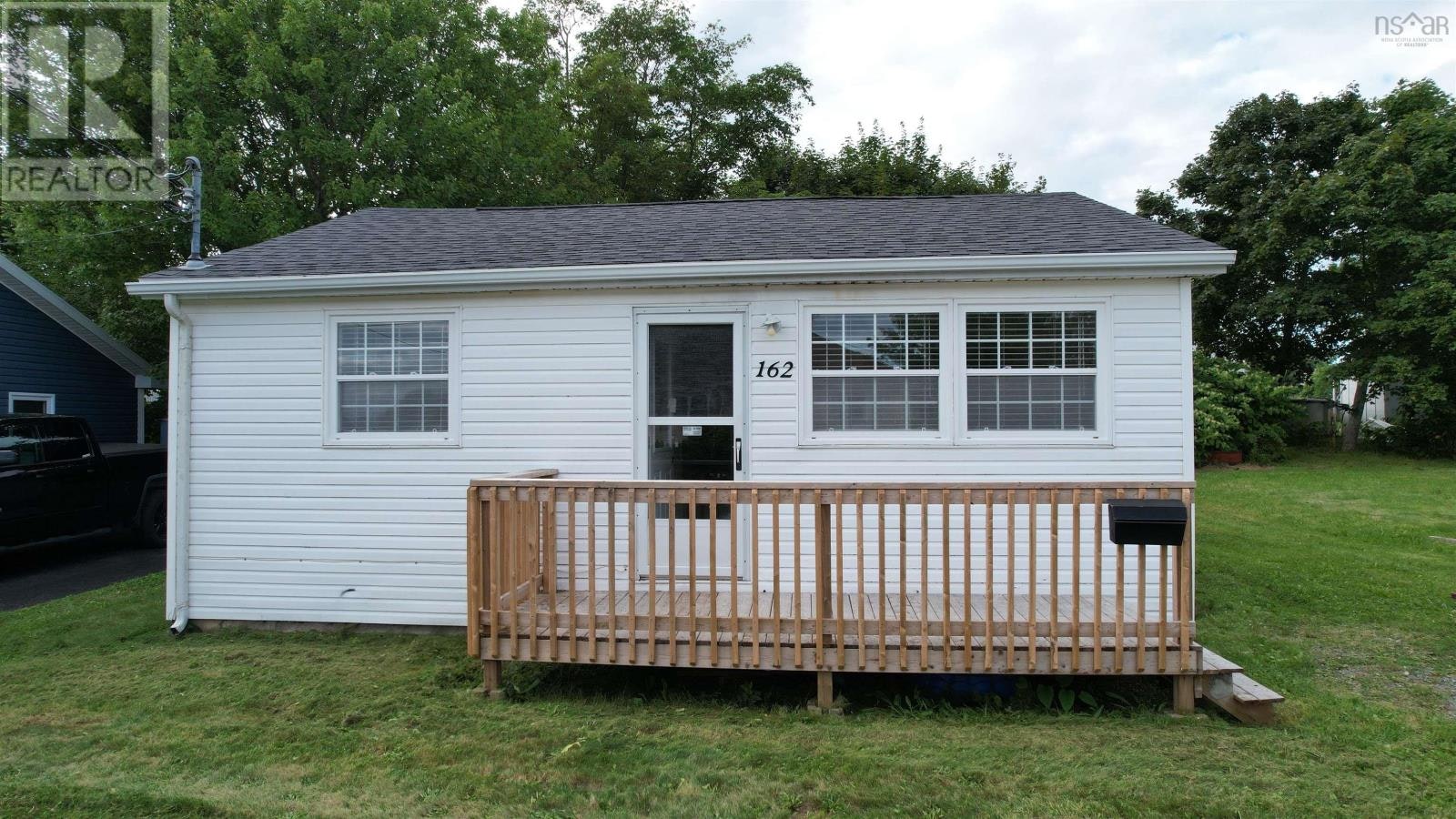 162 Upper Mclean Street, Glace Bay, NS, B1A 2L3