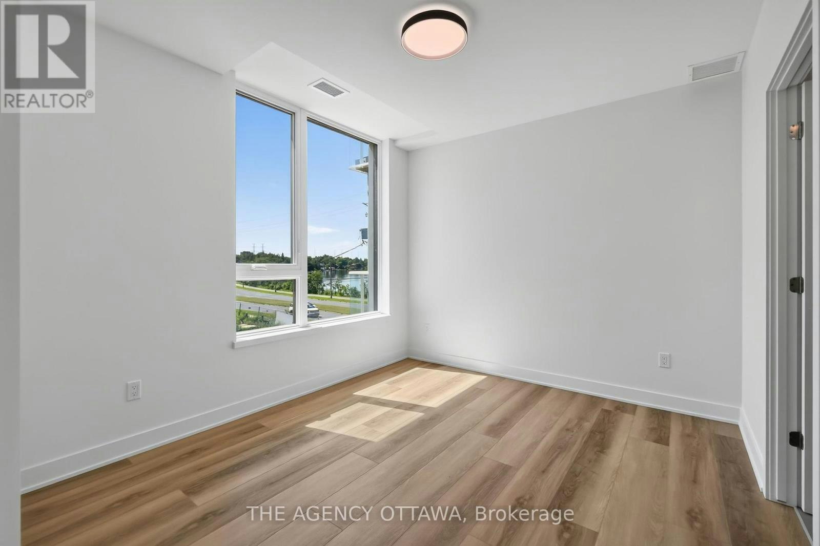 203-3073 Riverside Drive, Ottawa, ON, K1V 2T5 - 9