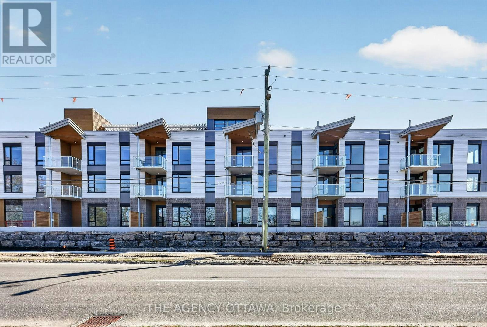 203-3073 Riverside Drive, Ottawa, ON, K1V 2T5