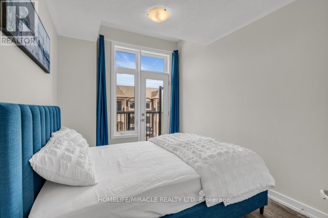 1361 Kaniv Street, Oakville, ON, L6M 5R3 - 16
