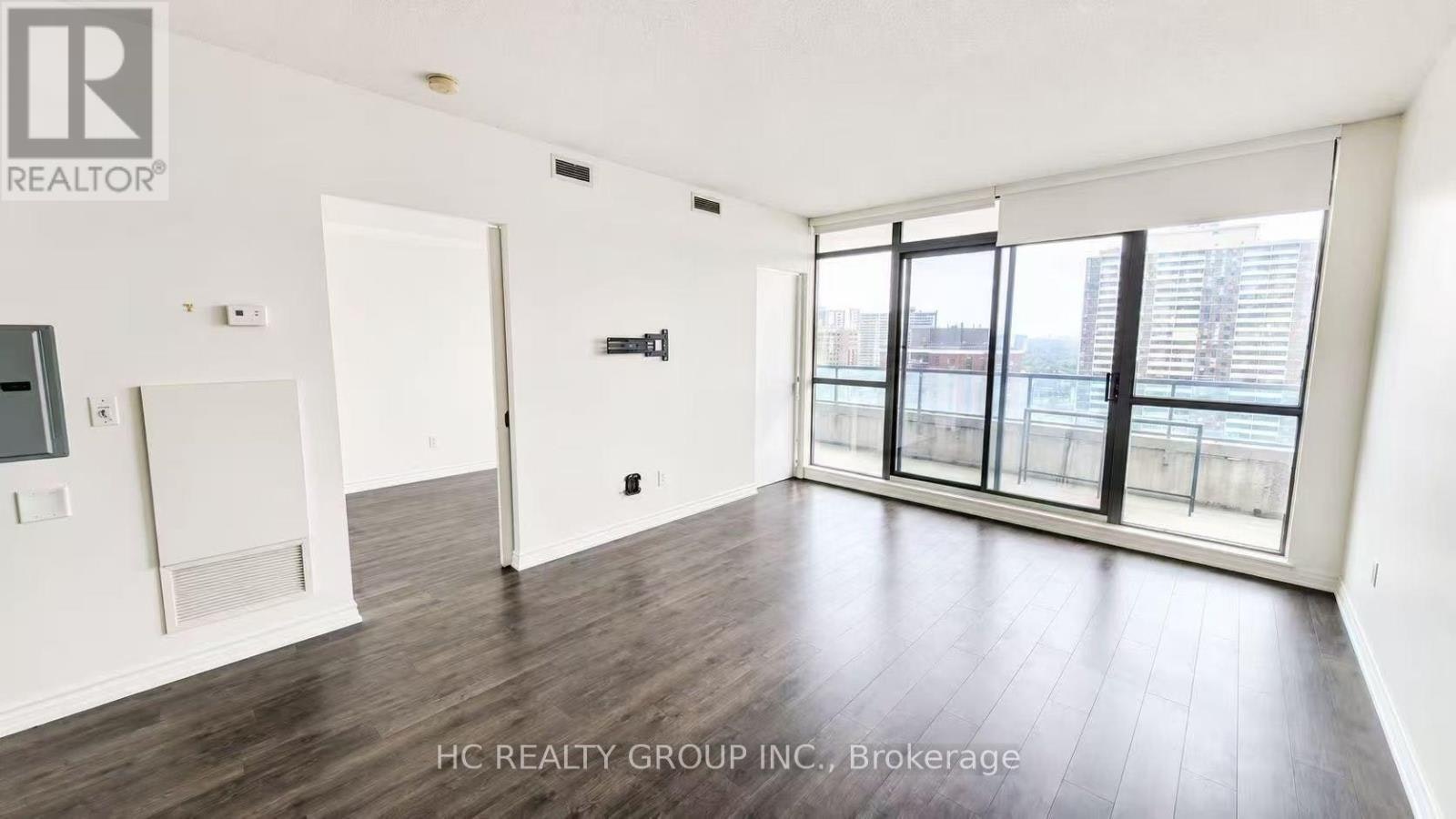 1905-285 Mutual Street, Toronto, ON, M4Y 3C5 - 2