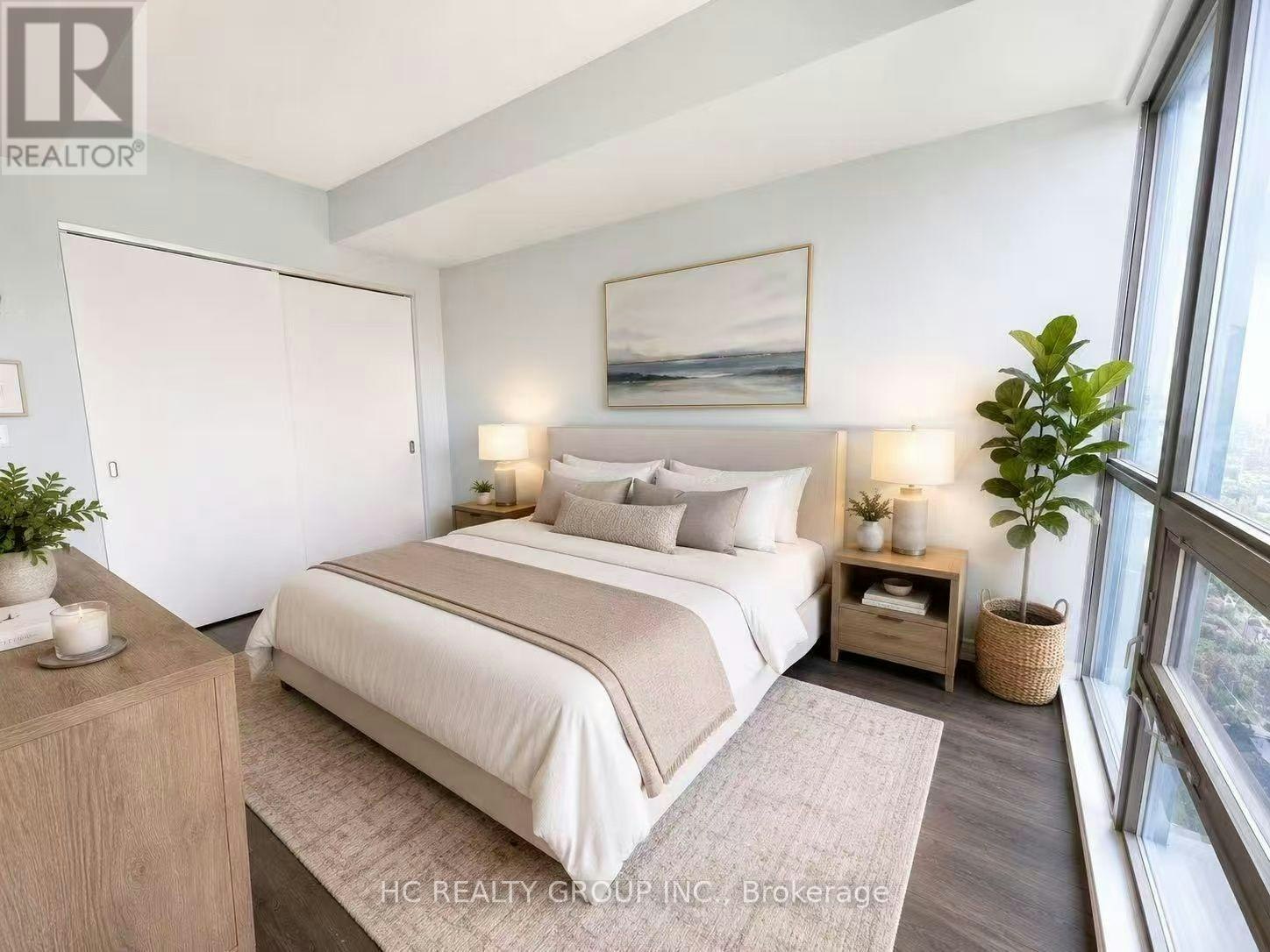 1905-285 Mutual Street, Toronto, ON, M4Y 3C5 - 3