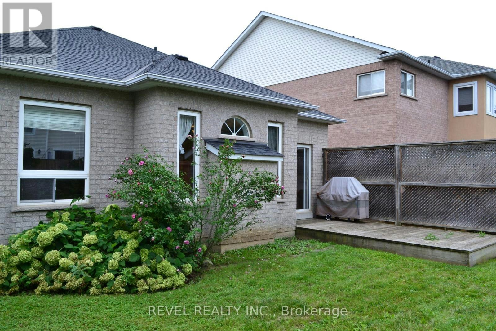 45 Tunney Place, Whitby, ON, L1M 2G5 - 38