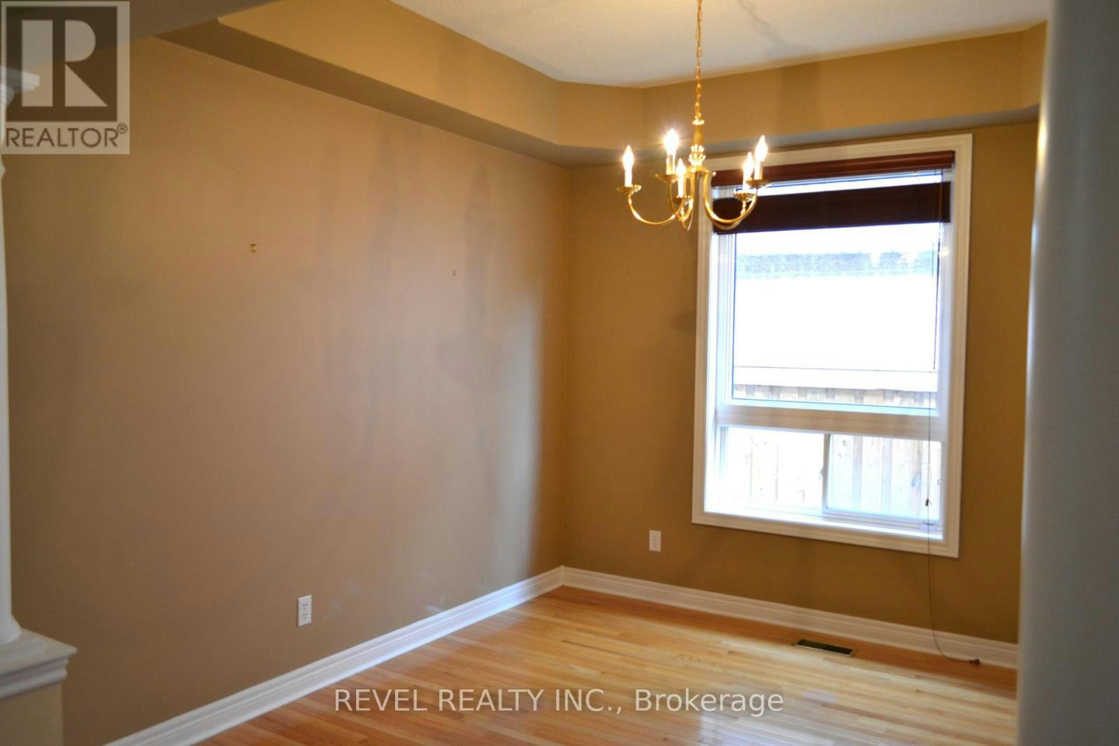 45 Tunney Place, Whitby, ON, L1M 2G5 - 7