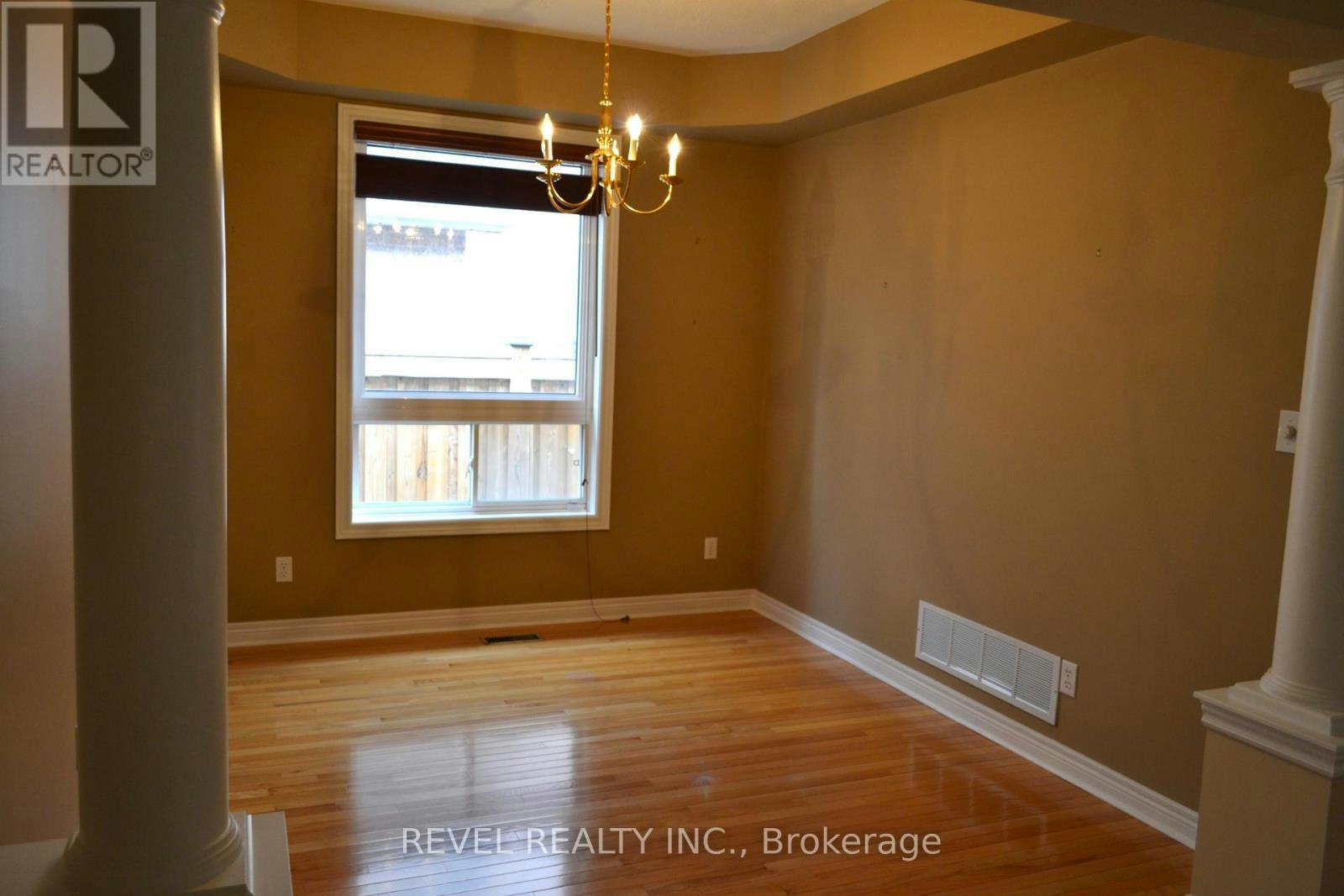 45 Tunney Place, Whitby, ON, L1M 2G5 - 6