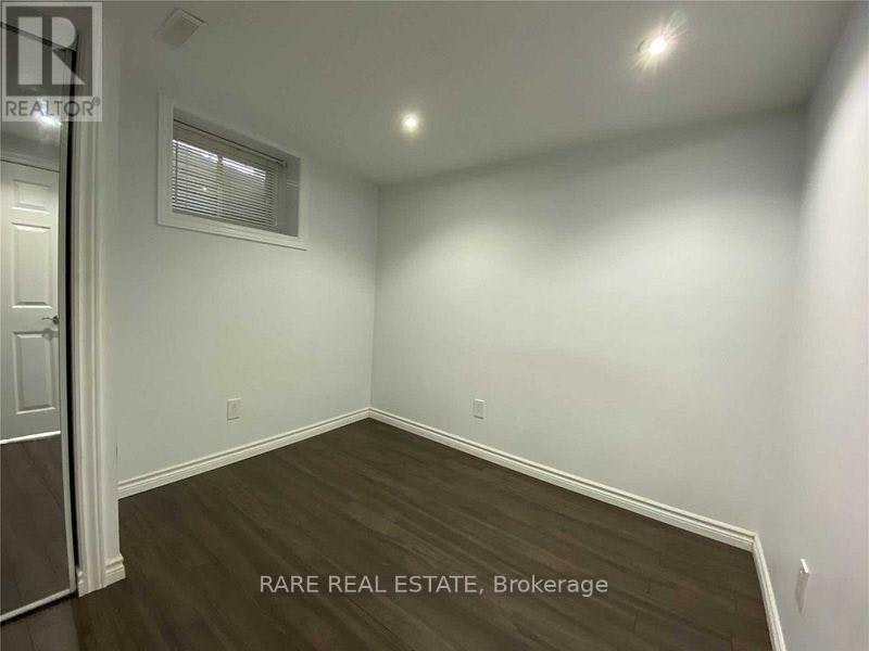 LOWER-733 Eaglemount Crescent, Mississauga, ON, L5C 1H2 - 5
