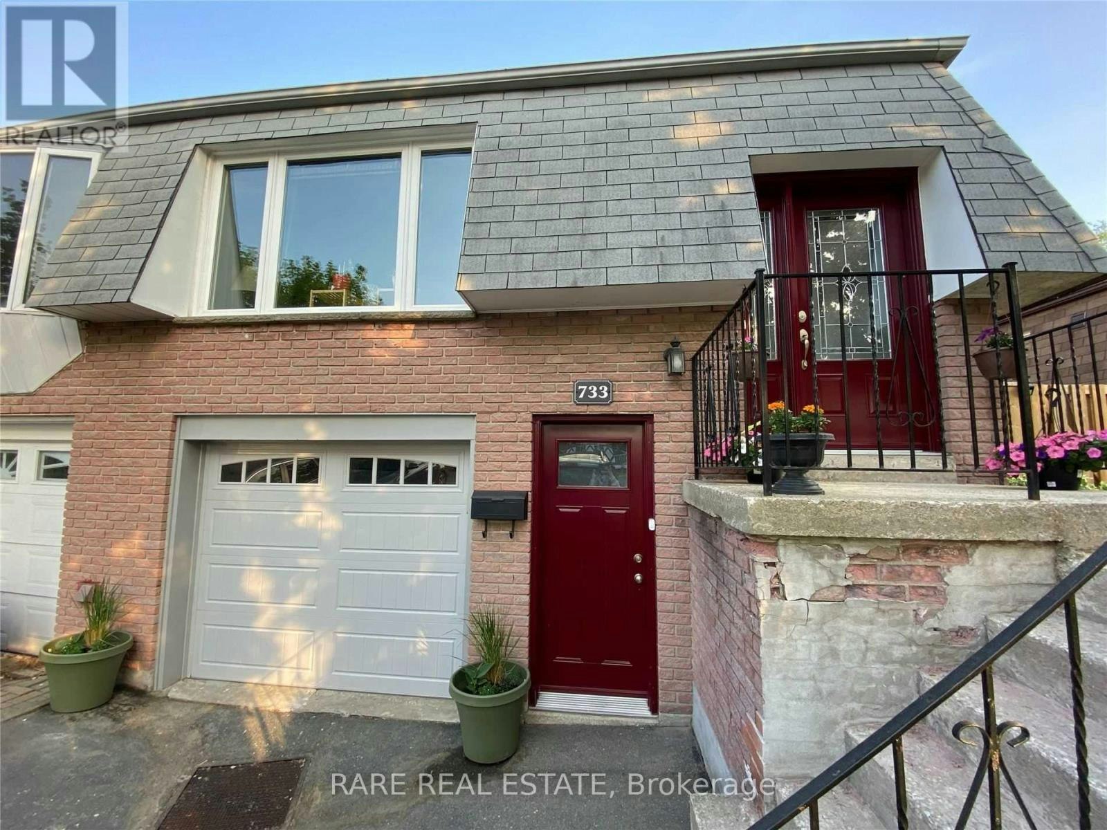 LOWER-733 Eaglemount Crescent, Mississauga, ON, L5C 1H2 - 2