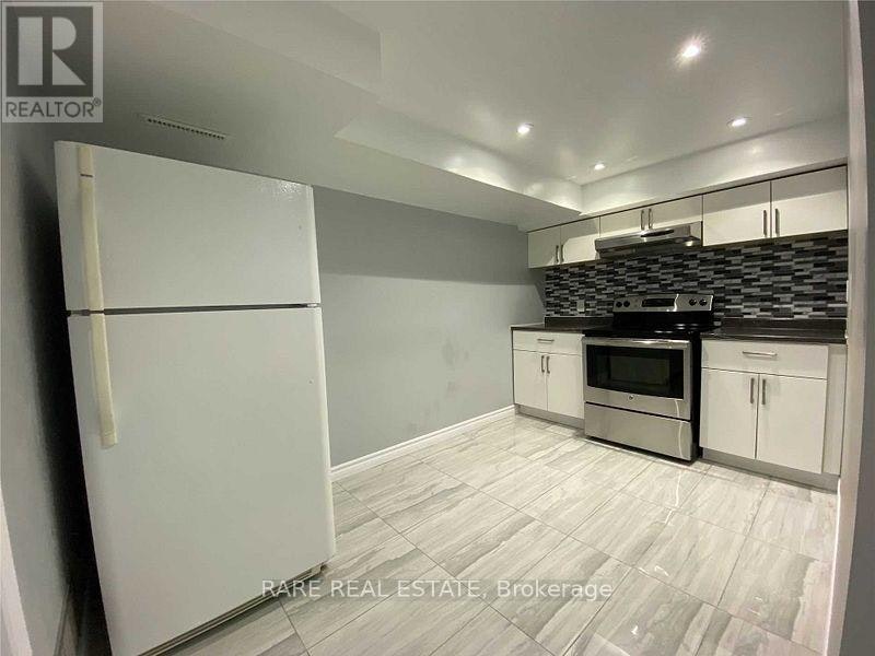 LOWER-733 Eaglemount Crescent, Mississauga, ON, L5C 1H2 - 7