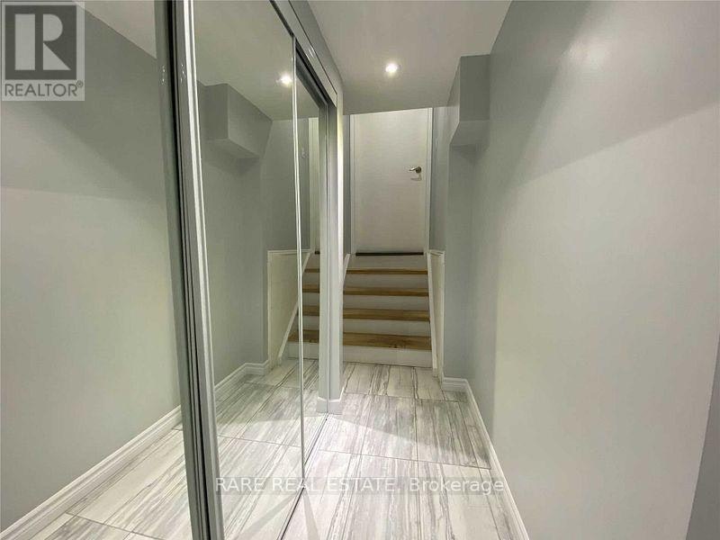 LOWER-733 Eaglemount Crescent, Mississauga, ON, L5C 1H2 - 16
