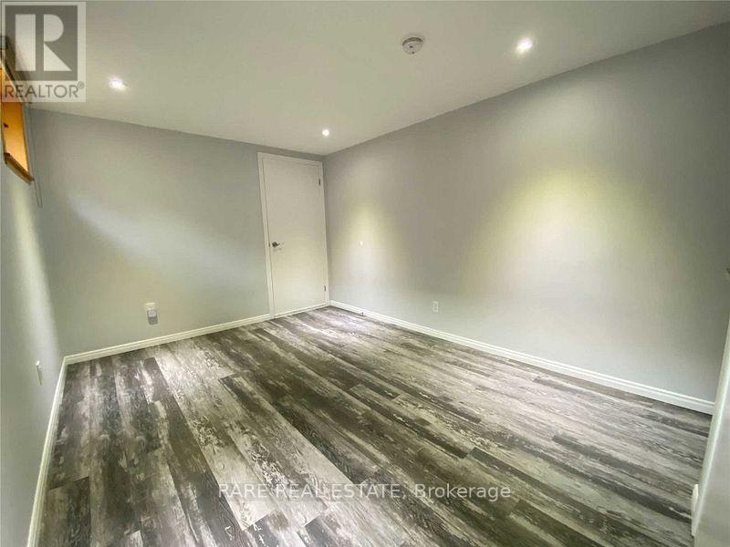 LOWER-733 Eaglemount Crescent, Mississauga, ON, L5C 1H2 - 11
