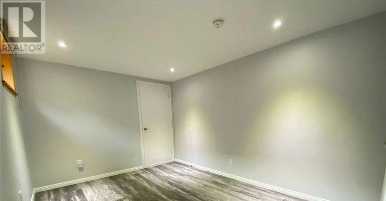 LOWER-733 Eaglemount Crescent, Mississauga, ON, L5C 1H2 - 11