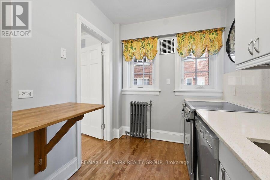 2C-260 Metcalfe Street, Ottawa, ON, K2P 1R6 - 11