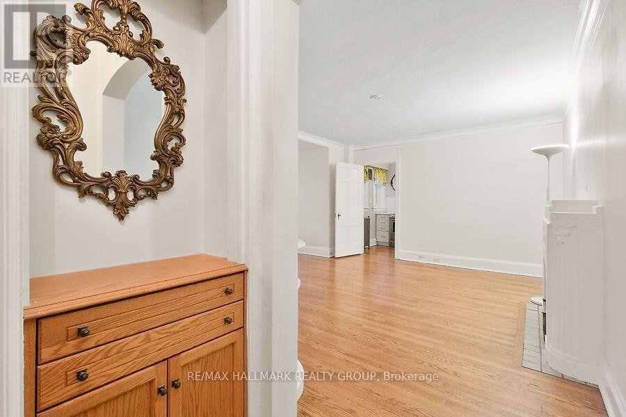 2C-260 Metcalfe Street, Ottawa, ON, K2P 1R6 - 6