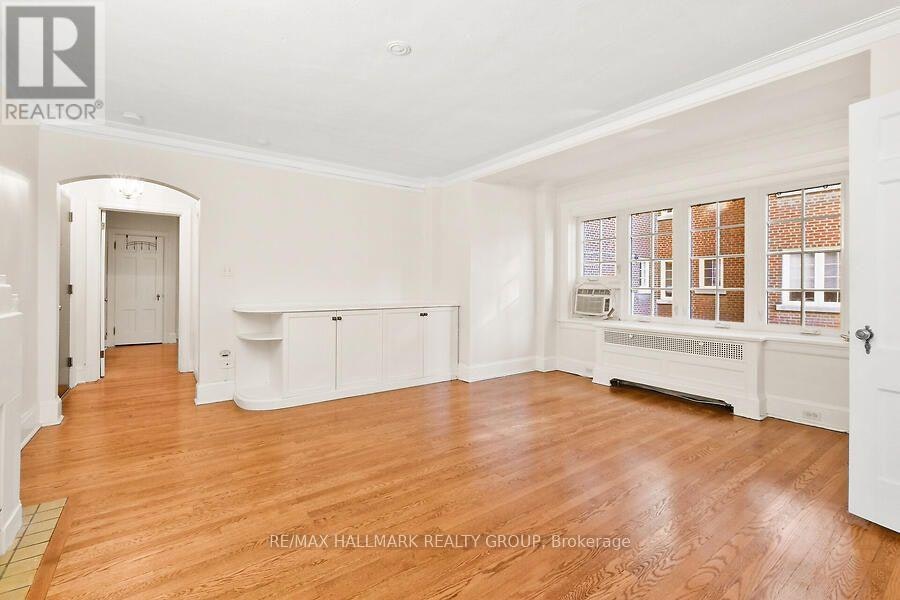 2C-260 Metcalfe Street, Ottawa, ON, K2P 1R6 - 7