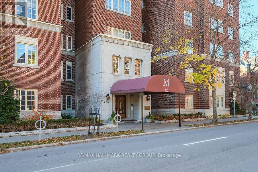 2C-260 Metcalfe Street, Ottawa, ON, K2P 1R6 - 2