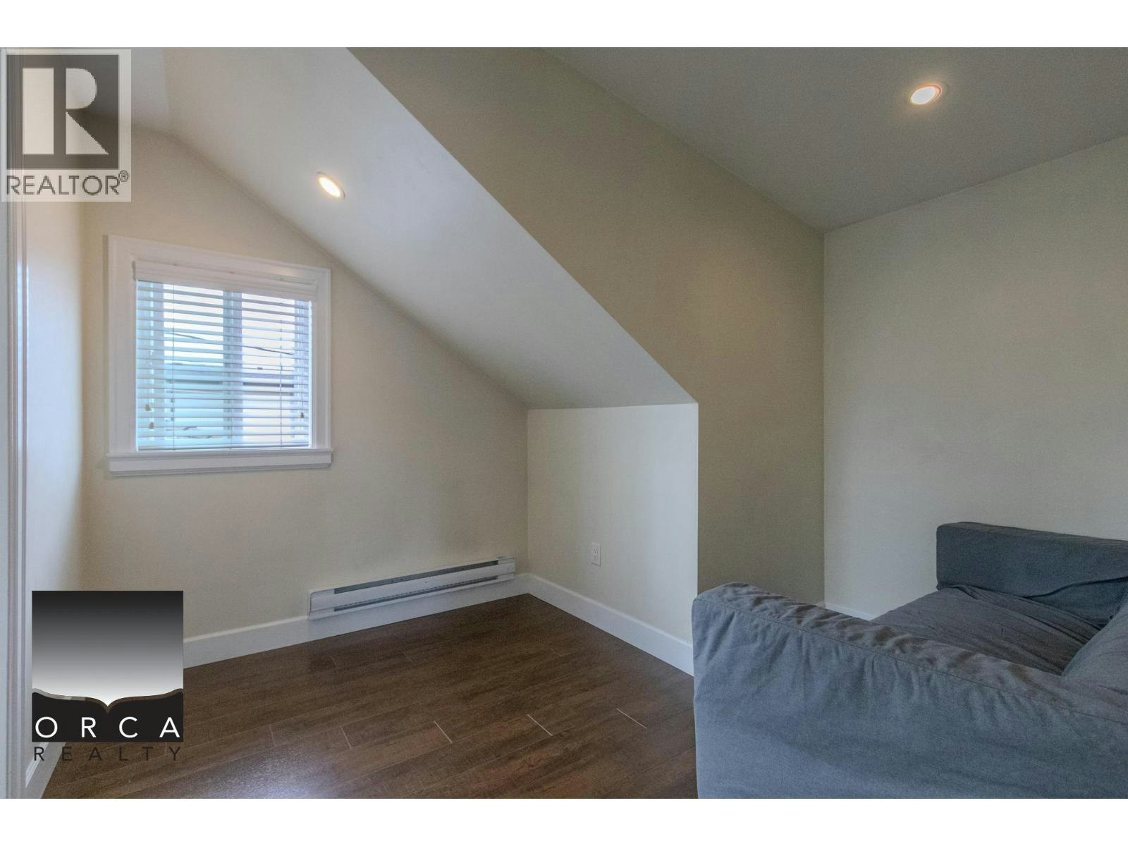 2570 E 2nd Avenue, Vancouver, BC, V5M 1C6 - 7