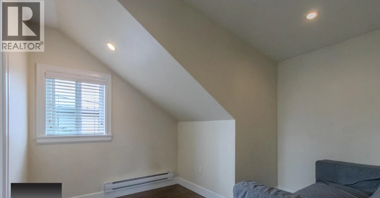2570 E 2nd Avenue, Vancouver, BC, V5M 1C6 - 7