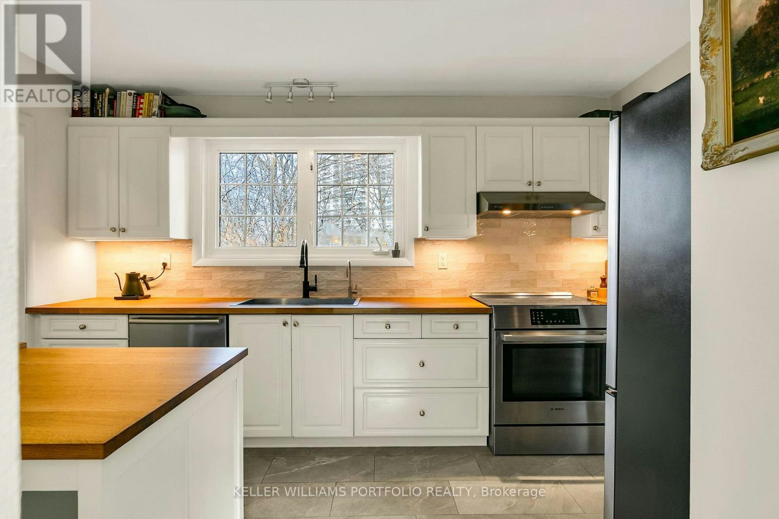 88 Sabrina Dr Drive, Toronto, ON, M9R 2J9 - 12