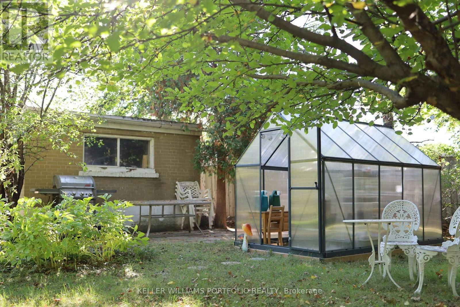 88 Sabrina Dr Drive, Toronto, ON, M9R 2J9 - 34