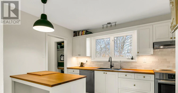 88 Sabrina Dr Drive, Toronto, ON, M9R 2J9 - 10