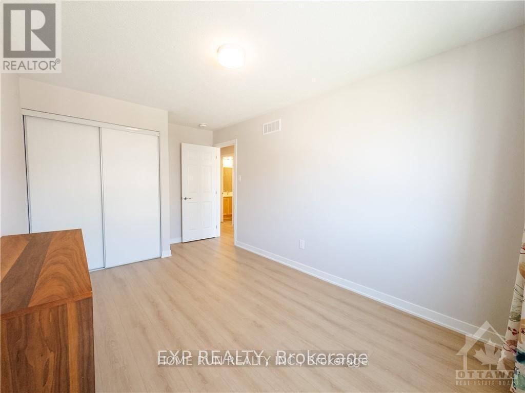710 Quilter Row, Ottawa, ON, K0A 2Z0 - 9
