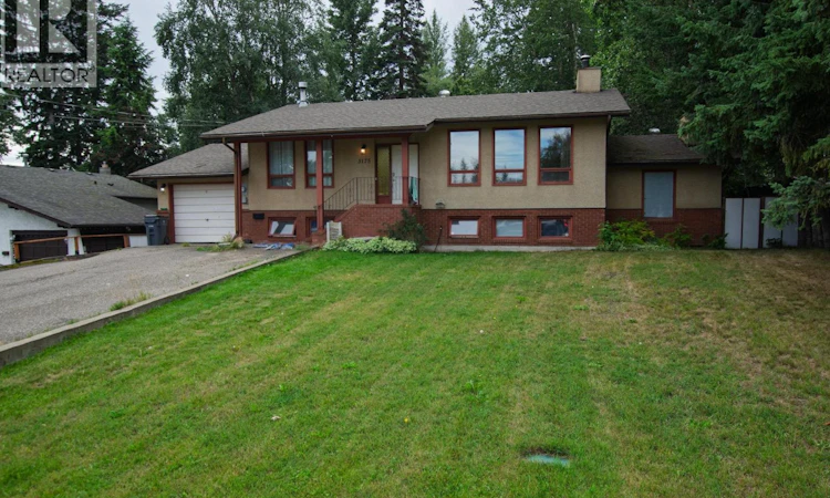 3175 Wallace Crescent