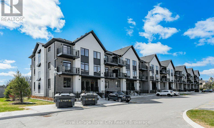 162-824 Woolwich Street