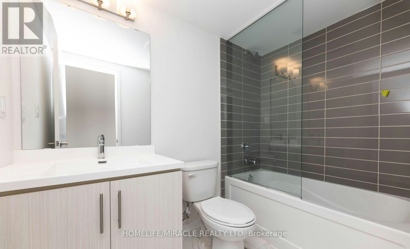 166-20 Lloyd Jane Lane, Toronto, ON, M8V 0J5 - 18