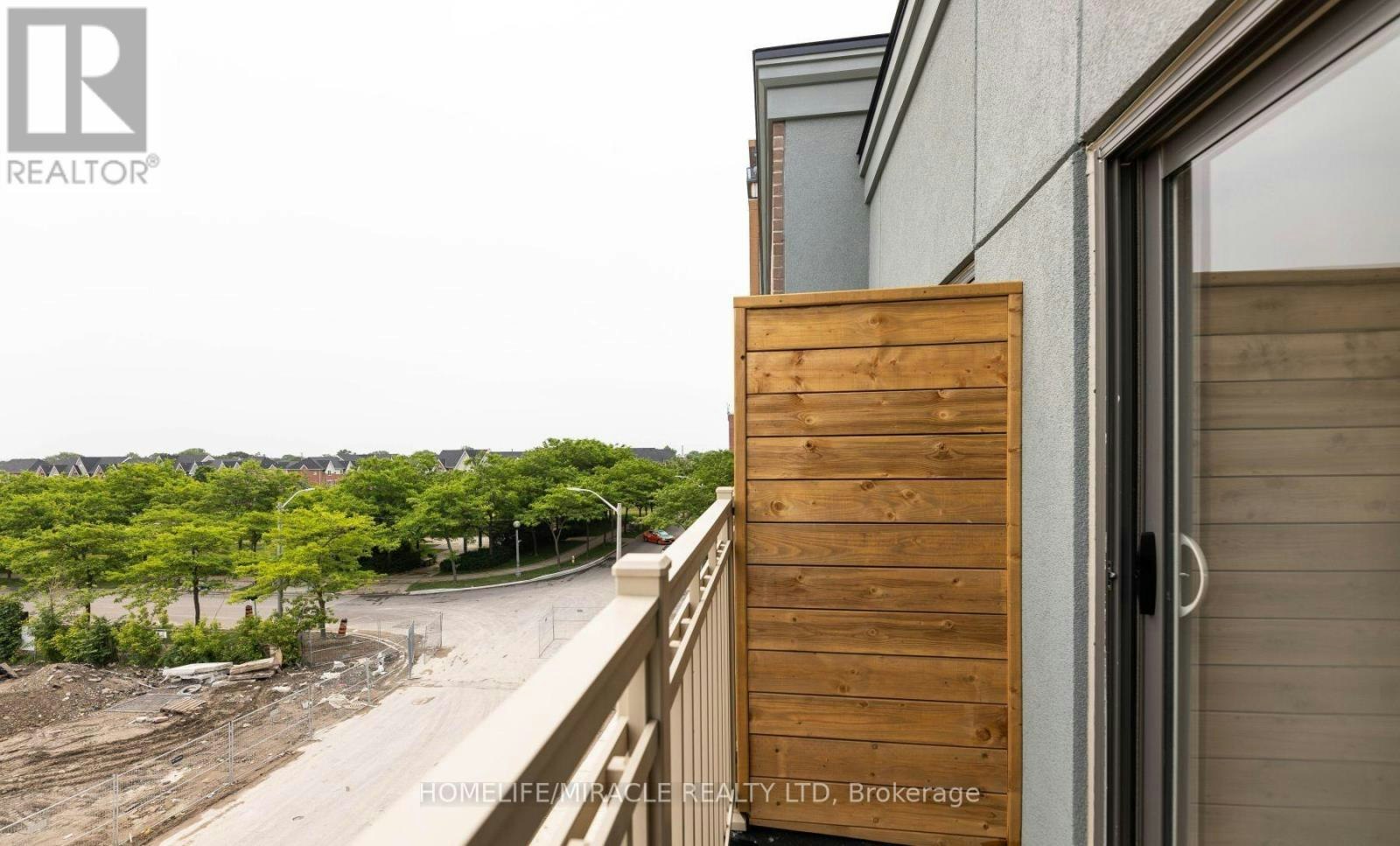 166-20 Lloyd Jane Lane, Toronto, ON, M8V 0J5 - 25