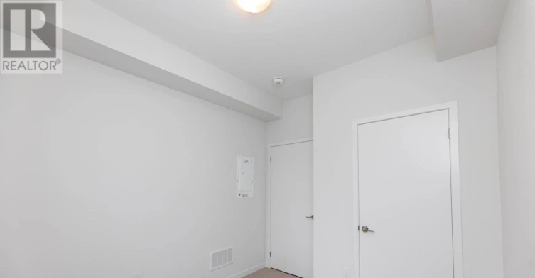 166-20 Lloyd Jane Lane, Toronto, ON, M8V 0J5 - 13
