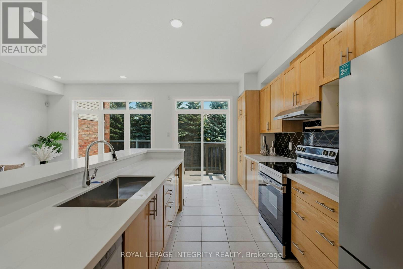 531 Remnor Avenue, Ottawa, ON, K2T 0A4 - 17