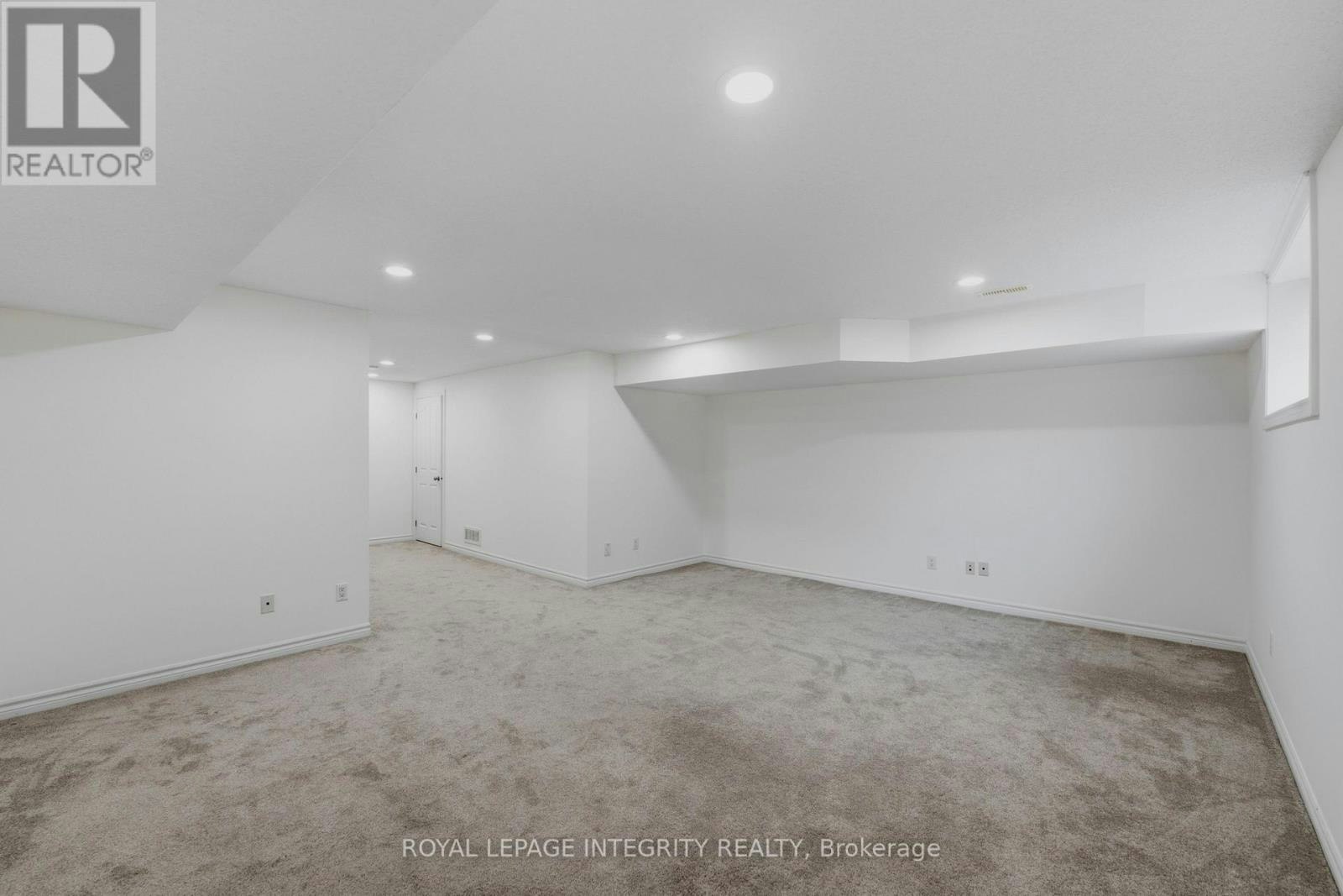 531 Remnor Avenue, Ottawa, ON, K2T 0A4 - 32