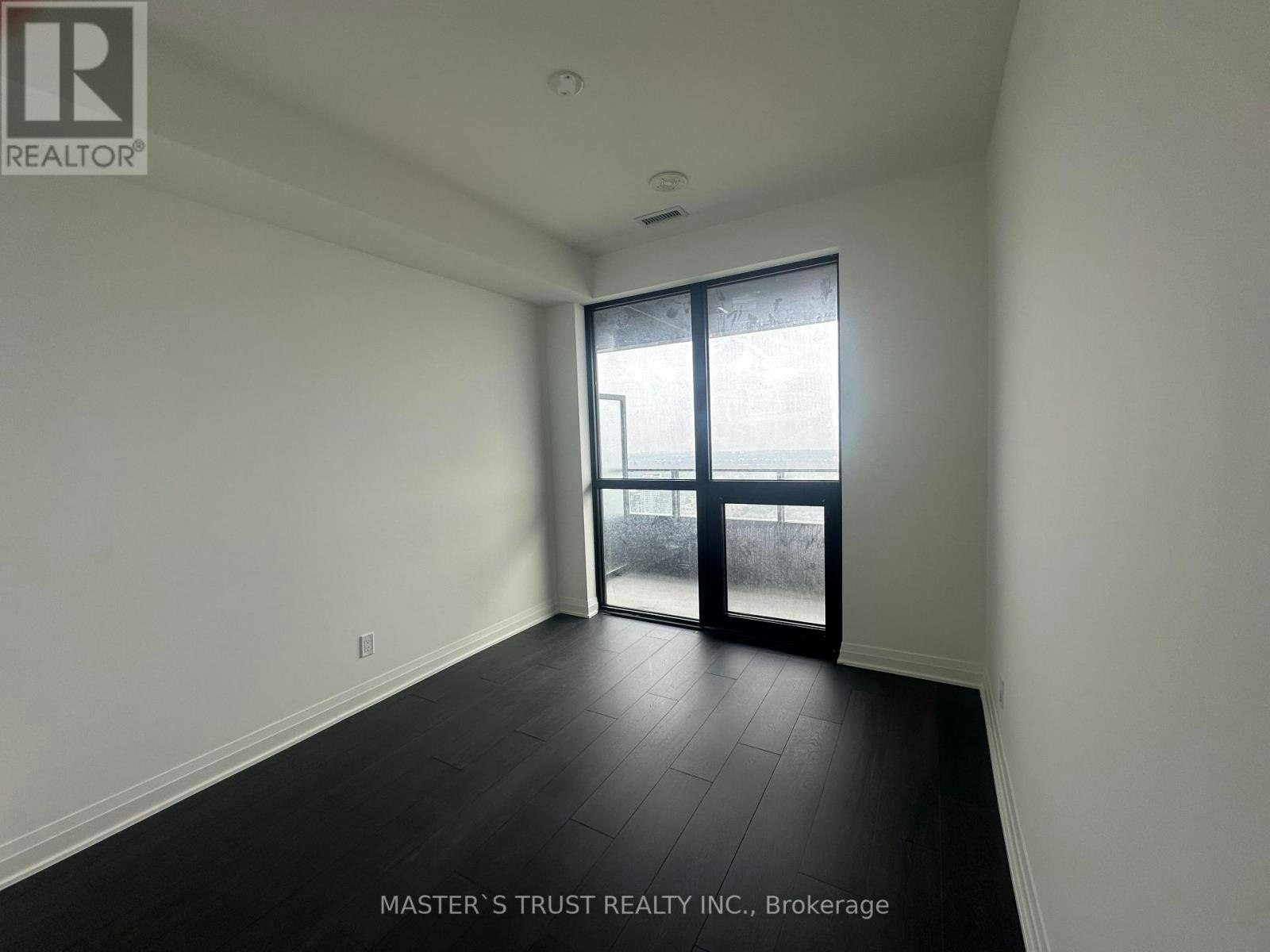 5404-4015 The Exchange S, Mississauga, ON, L5B 0N9 - 4