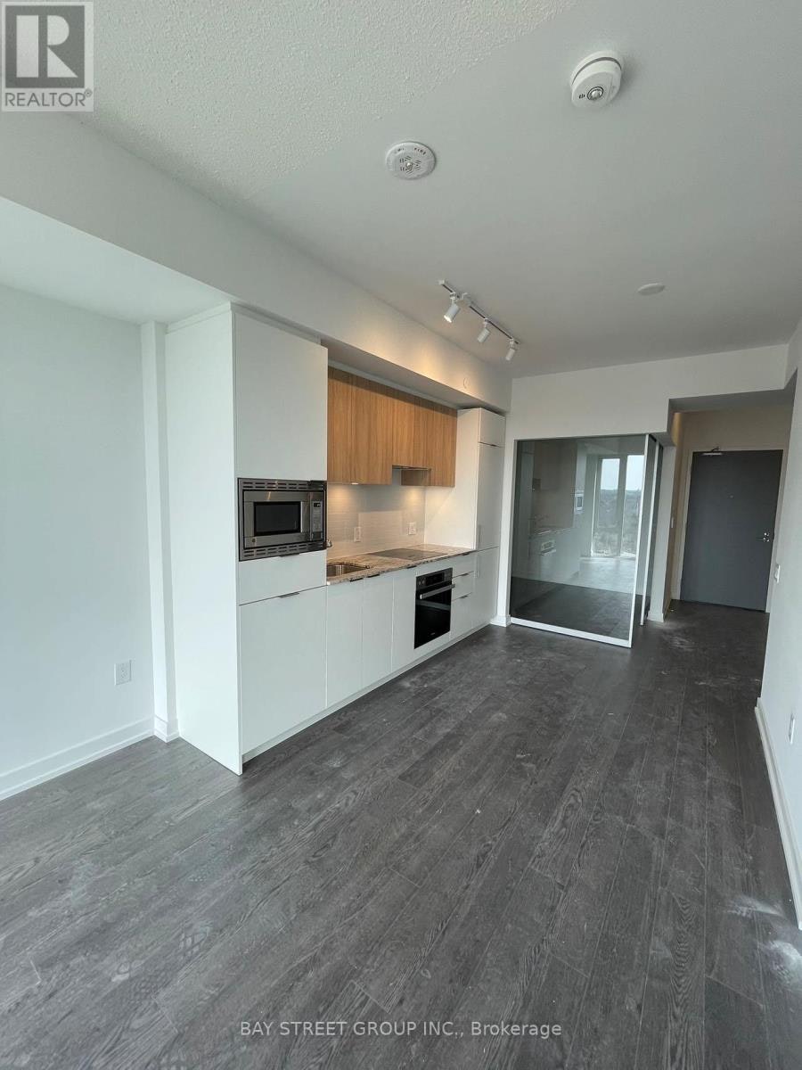 20 O'neill Road, Toronto, ON, M3C 0R2 - 3